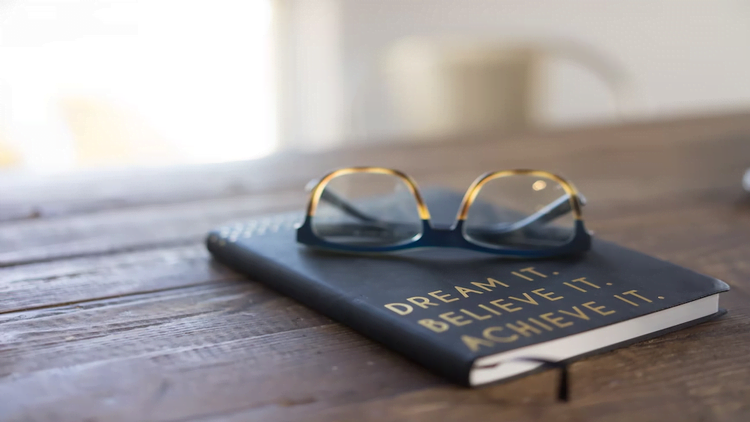 Tips To Achieve Your Year-End Goals Tips To Achieve Your Year-End Goals