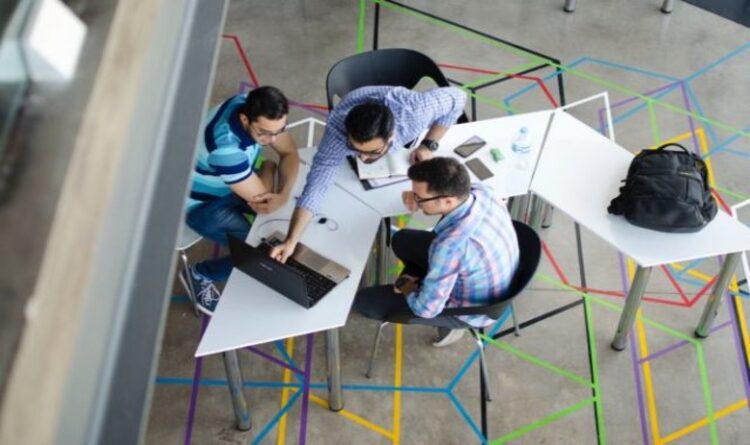 The Importance of Networking: How to Build Connections and Grow Your Business The Importance of Networking: How to Build Connections and Grow Your Business